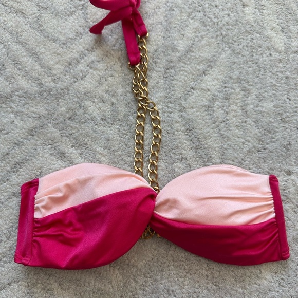 Victoria's Secret Bikini Top - Picture 1 of 3